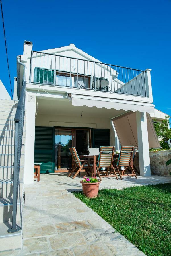 Summer House Mulac Hoek van Holland Ngoại thất bức ảnh